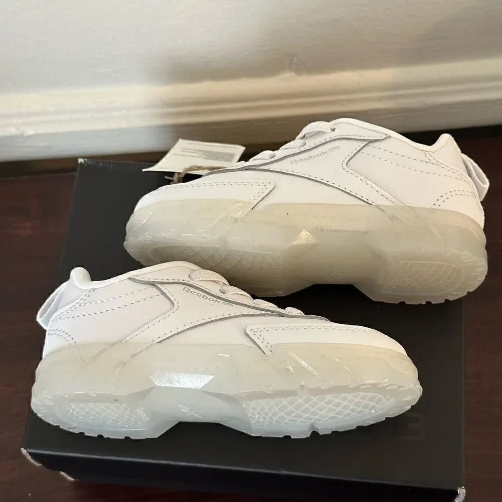 Cardi B X Reebok Kids leather platform sneaker in white size 7, NIB